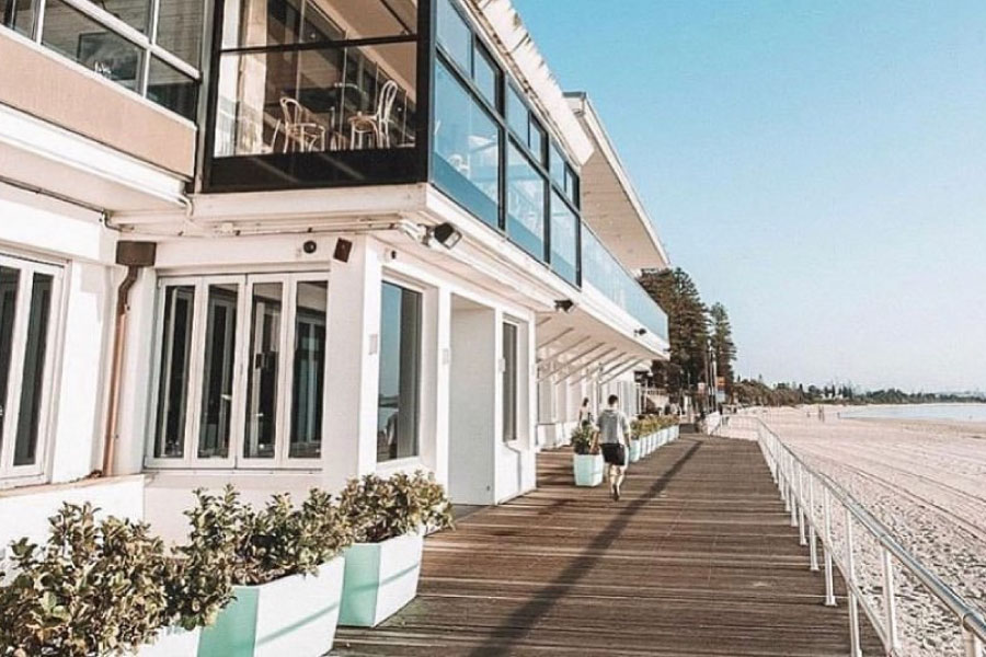 Le Sands Restaurant