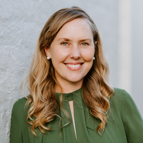 Dr Genevieve Douglas